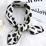Nickituch White & Black Leaf | King Bandana